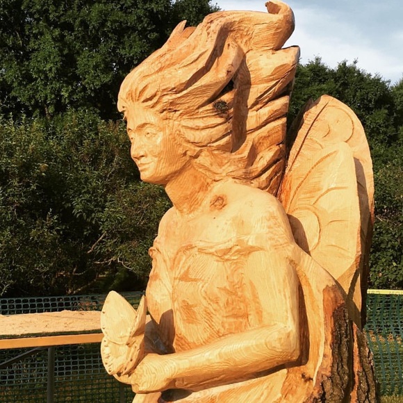 Meet your Posher, Elizabeth - Picture 4 of 8